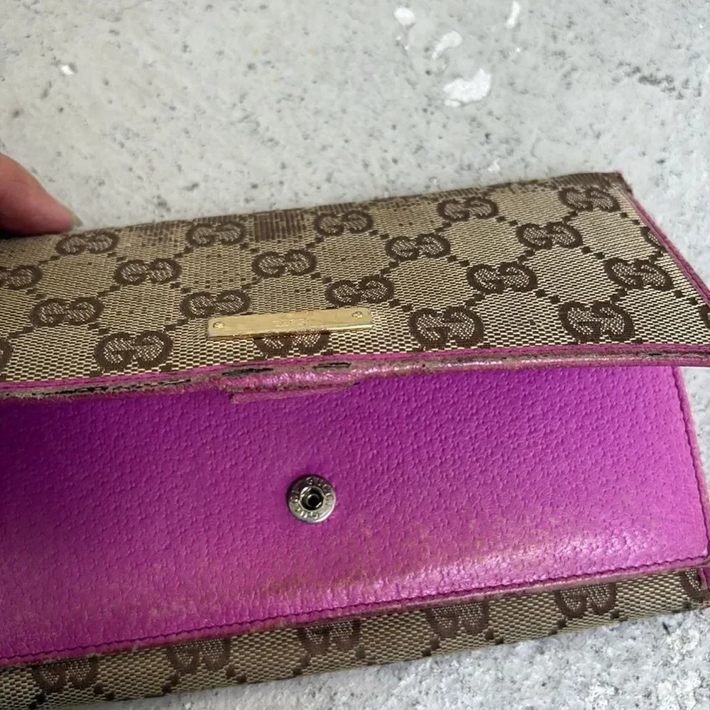 Gucci please look